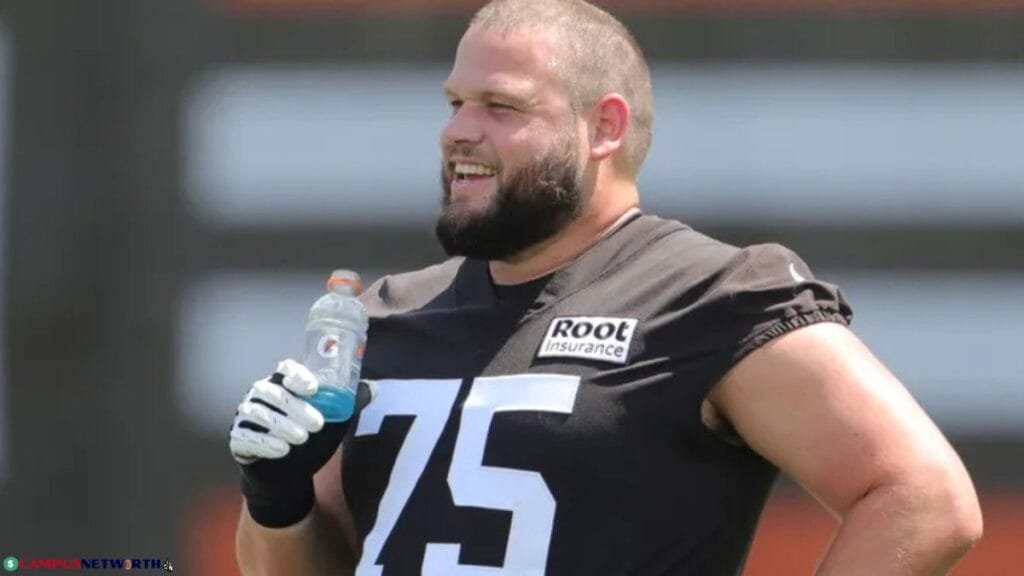 Joel Bitonio's Contract